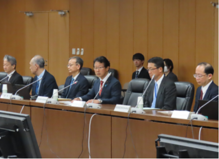 財務局長会議の模様