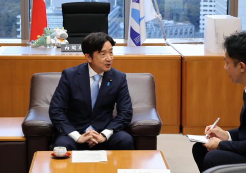 インタビューの様子