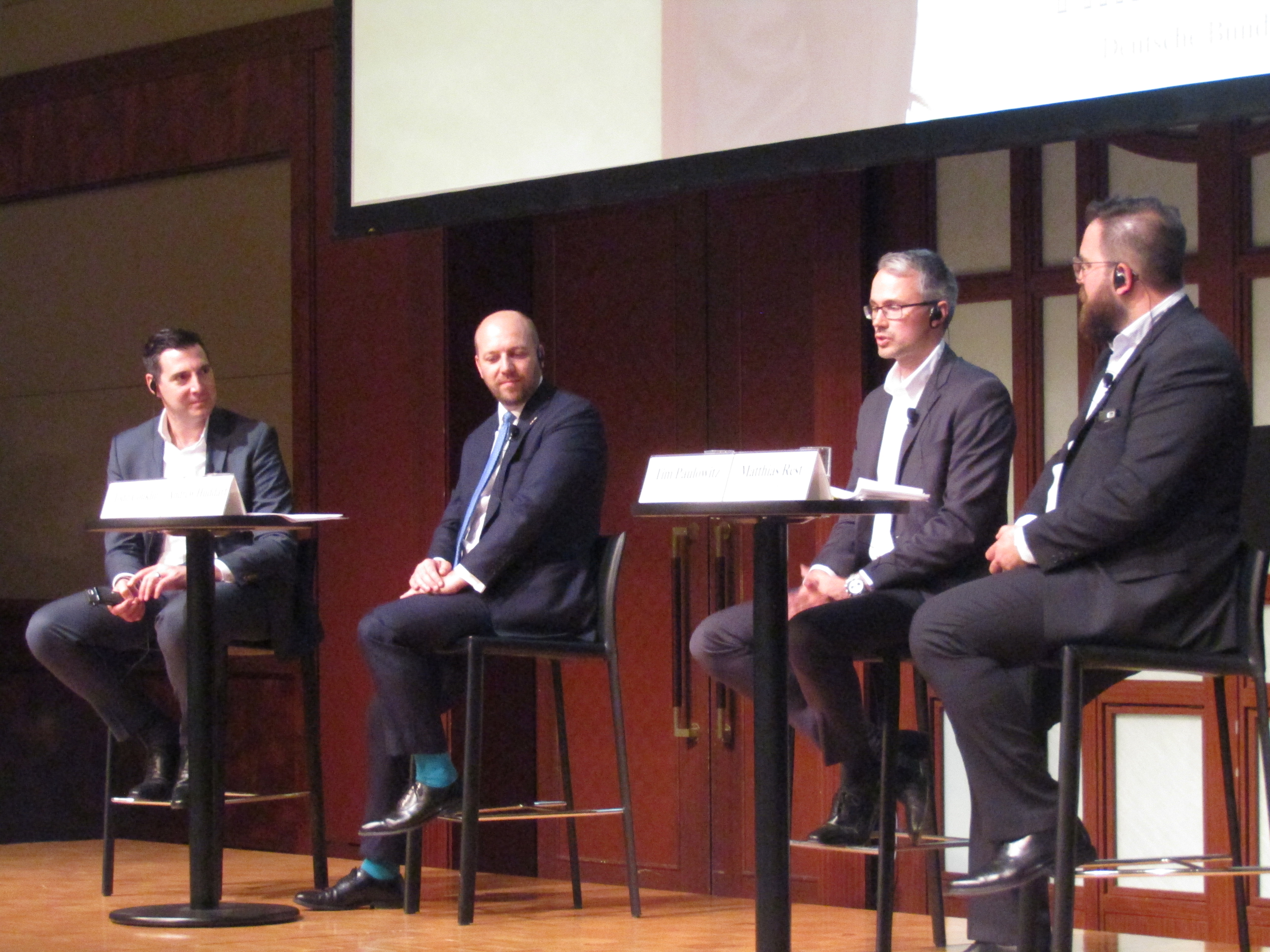 ＜写真２：セッション１の様子＞