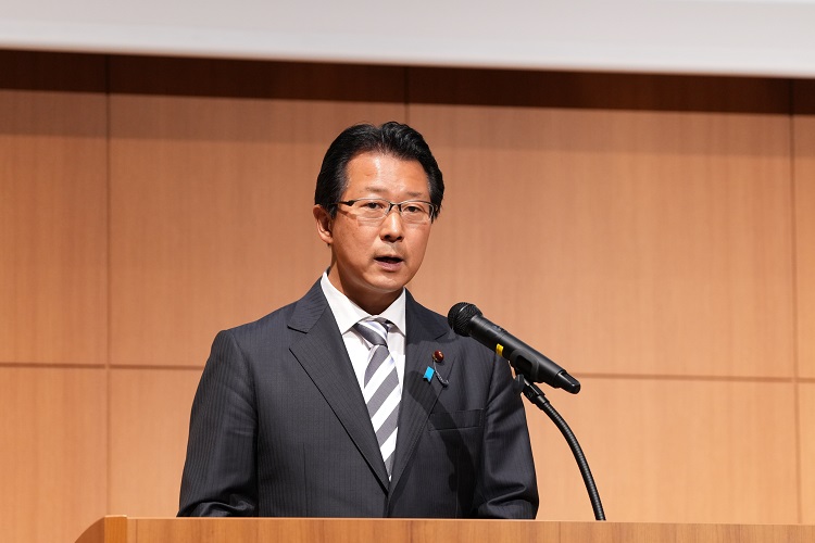 神田内閣府大臣政務官による挨拶